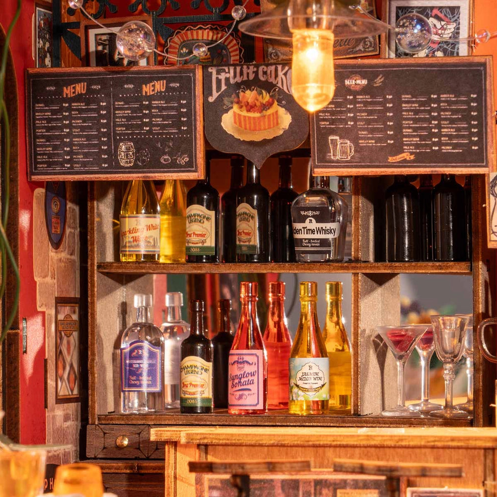 Rolife DIY Miniature House - Cheers Bar & Dining (DG173)